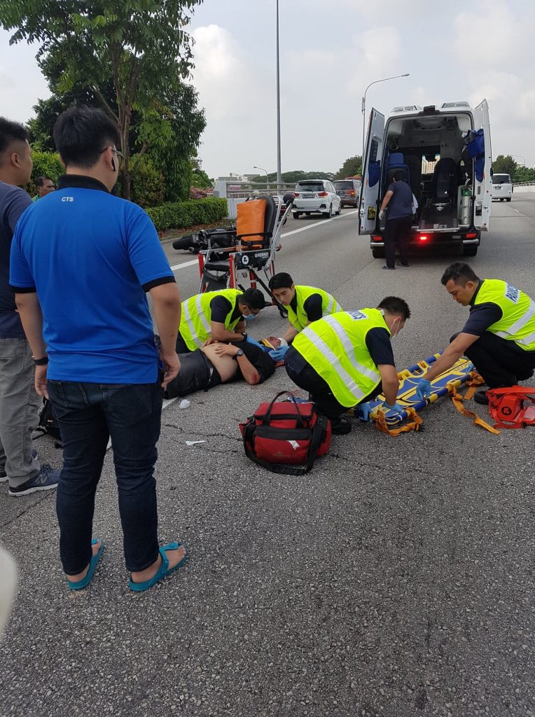 Team Rescues Accident on Highway